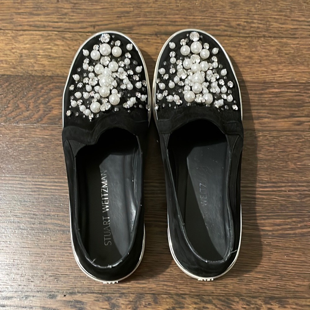 Stuart Weitzman Size 7 black Slip ons!